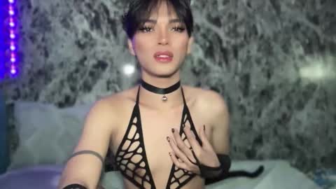 Addams online show from 12.03.25