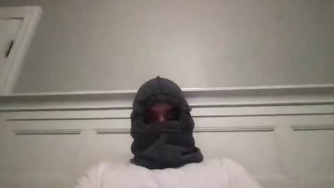 Snapshot of chicopaiisaa chatting on 11.15.25 Andres online show from 11.15.25