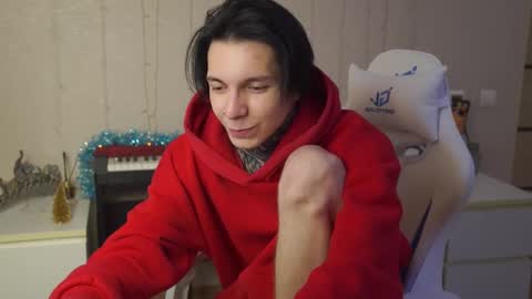 Snapshot of chillguy2k chatting on 01.03.25 Rick online show from 01.03.25