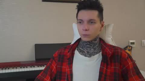 Snapshot of chillguy2k chatting on 01.11.25 Rick online show from 01.11.25