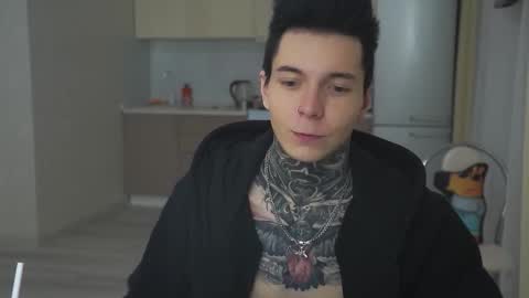 Snapshot of chillguy2k chatting on 01.27.25 Rick online show from 01.27.25