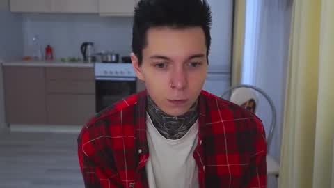 Snapshot of chillguy2k chatting on 01.29.25 Rick online show from 01.29.25