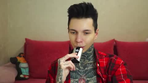 Snapshot of chillguy2k chatting on 02.10.25 Rick online show from 02.10.25