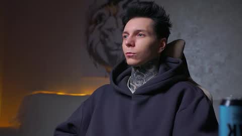 Snapshot of chillguy2k chatting on 09.16.25 Rick online show from 09.16.25