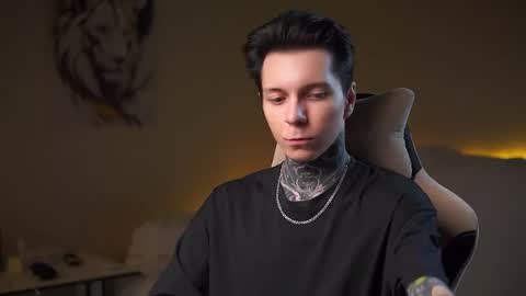 Snapshot of chillguy2k chatting on 09.30.25 Rick online show from 09.30.25