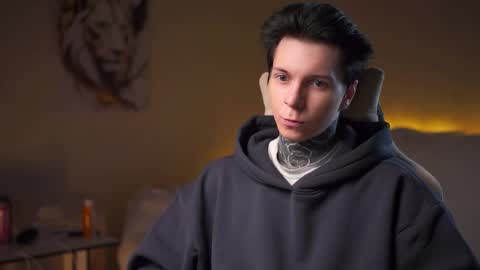 Snapshot of chillguy2k chatting on 10.15.25 Rick online show from 10.15.25