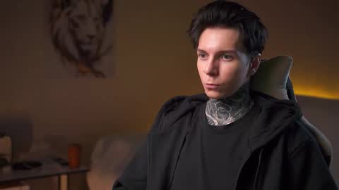 Snapshot of chillguy2k chatting on 10.21.25 Rick online show from 10.21.25