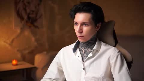 Snapshot of chillguy2k chatting on 10.31.25 Rick online show from 10.31.25