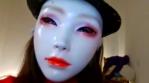 Snapshot of chillwithcamii chatting on 02.04.25 yoursensualparadise online show from 02.04.25