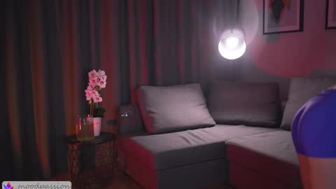 Snapshot of chillwithstacy chatting on 10.09.25 chillwithstacy online show from 10.09.25