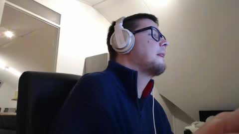 chillzonecam online show from 01.12.26