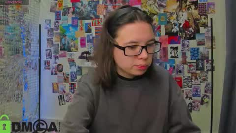 chio_mio online show from 10.18.25