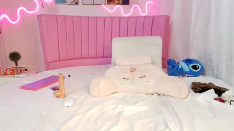 sophia online show from 02.25.25