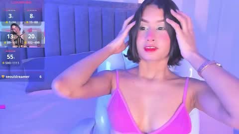 C H L O E  online show from 09.13.25