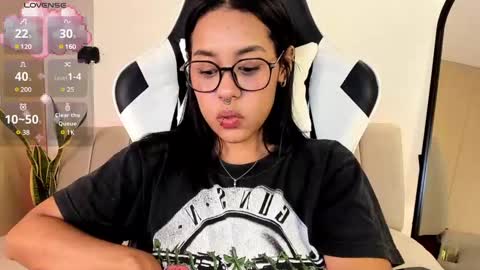 Jen online show from 12.13.24