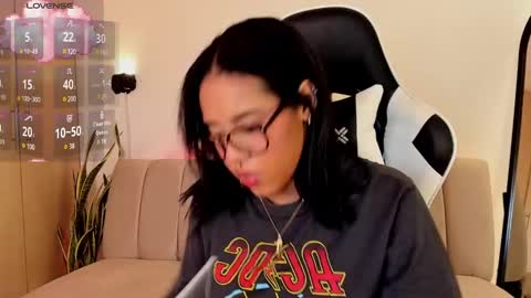 Jen online show from 02.18.25