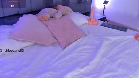 Chloe online show from 02.26.25