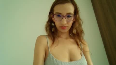 Snapshot of chloe_bitelly chatting on 02.19.26 Chloe Bitelly online show from 02.19.26