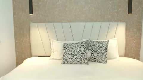 Abby 19 years online show from 01.08.25