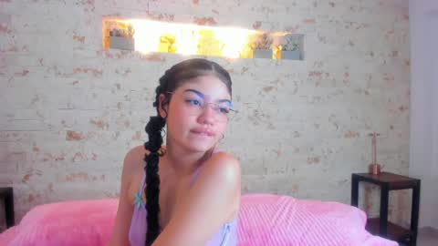 chloe online show from 05.23.26