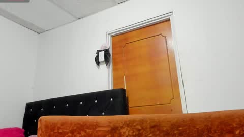 Chloe Evanx  online show from 01.06.25
