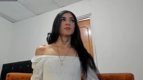Chloe Evanx  online show from 01.08.25