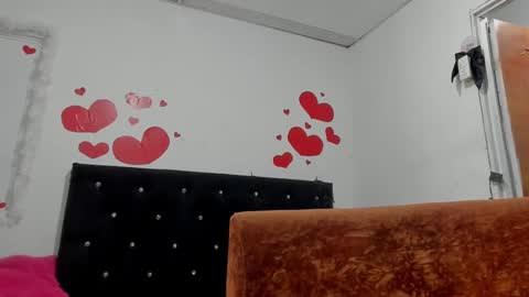 Chloe Evanx  online show from 02.28.25