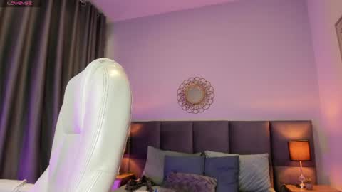 Chloe online show from 07.07.26