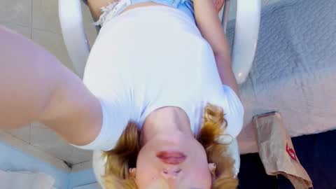 Snapshot of chloe_goddes chatting on 12.28.24 CHLOE online show from 12.28.24