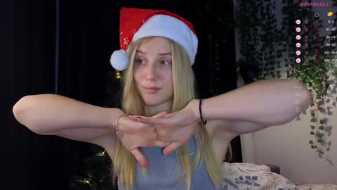 Arianaa Mourrr online show from 12.21.24
