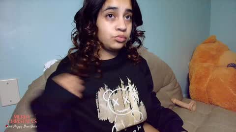 Snapshot of chloe_maia1 chatting on 01.09.25 AMY online show from 01.09.25