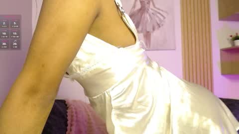 chloe_peach_ online show from 04.14.26