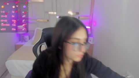 Chloe online show from 02.07.25