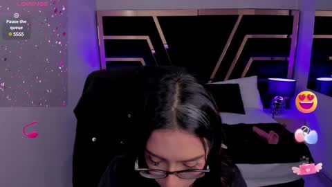 Chloe online show from 02.15.25