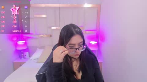 Chloe online show from 03.10.25