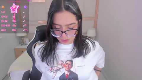 Chloe online show from 03.12.25