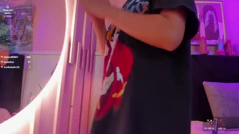   online show from 11.28.25