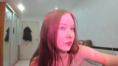 chloe wifey online show from 11.04.25
