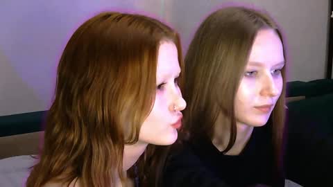 chloe wifey online show from 04.04.26