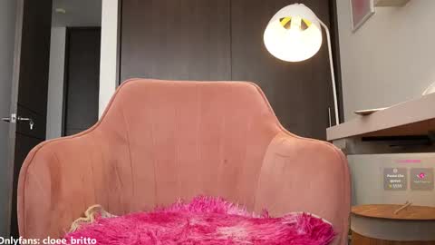 cloe online show from 10.10.25