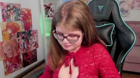 ChloeHalses online show from 03.27.26