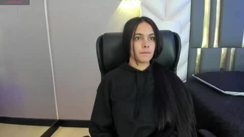 Snapshot of chloeharper_ chatting on 04.28.26 Chloe Harper online show from 04.28.26