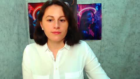 Snapshot of chloejill_ chatting on 09.28.25 Chloe online show from 09.28.25