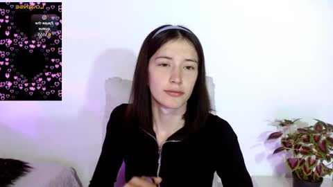 Chloe online show from 02.17.25