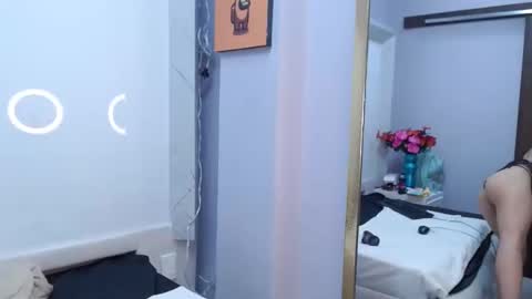 Snapshot of chloemartini_ chatting on 12.27.24 ChloeSignup For Free Join my Fan Club online show from 12.27.24