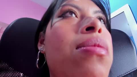 Snapshot of chloemartini_ chatting on 02.25.25 ChloeSignup For Free Join my Fan Club online show from 02.25.25