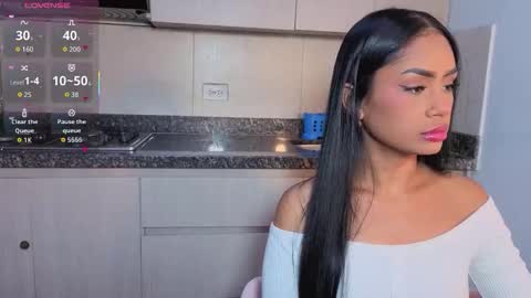 Chloe Moon online show from 09.24.25