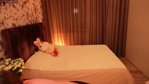 Snapshot of chloespark chatting on 02.21.26 Chloe online show from 02.21.26