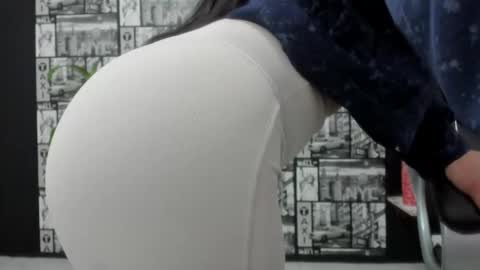 Snapshot of chloeturner_ chatting on 01.01.25 ChloeTurner online show from 01.01.25