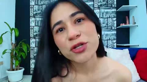 Snapshot of chloeturner_ chatting on 02.21.25 ChloeTurner online show from 02.21.25
